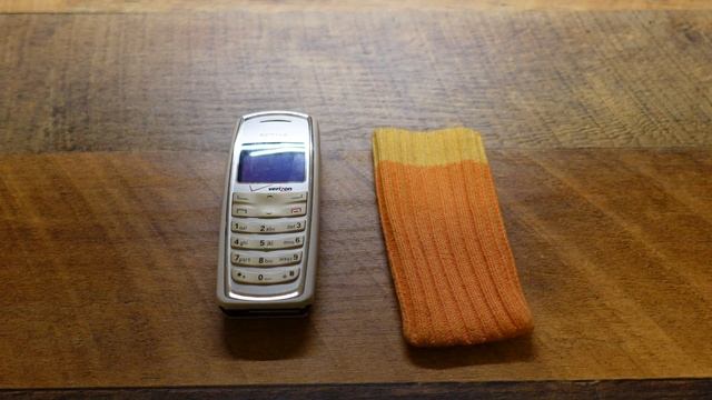 World's greatest cell phone hot take - SEE FOR YOURSELF смотреть онлайн