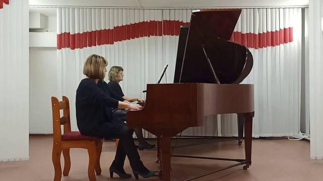 841 Анфиногенова Елена и Кириллова Татьяна  А  Шнитке “Бал” из “Гоголь  сюиты”