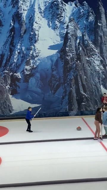 Керлинг 🥌/ новички/ #спорт #керлинг #сын смотреть онлайн