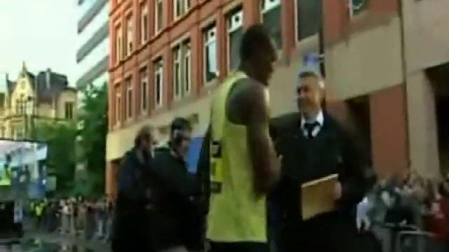 Usain Bolt new World Record in 150 meter !! смотреть онлайн