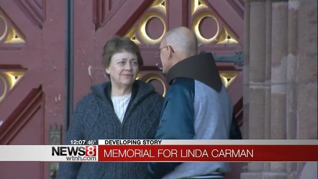 Nathan Carman holds private service for mother, despite family's objections смотреть онлайн