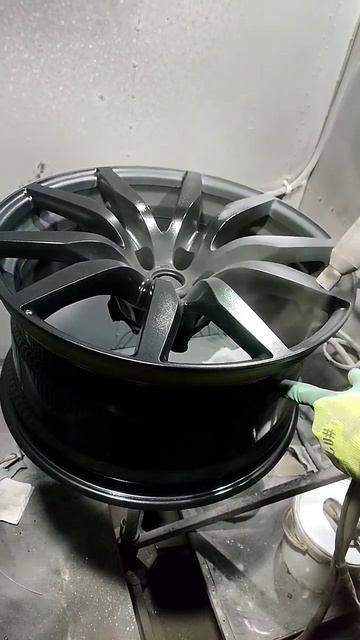 порошковая покраска диска /painting the disk #polymer покрас смотреть онлайн