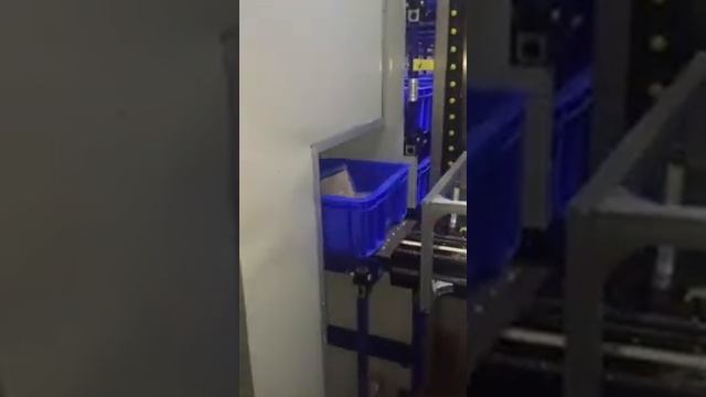 i-Stock B-120. Automatic TH stock for 120 boxes. Автоматический склад компонентов в ESD ящиках. смотреть онлайн