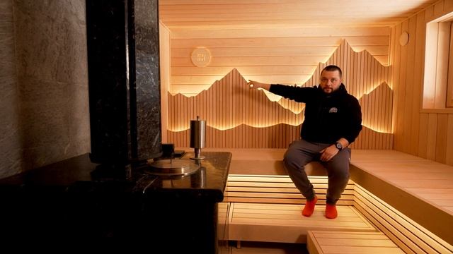 ОГРОМНЫЙ БАННЫЙ КОМПЛЕКС с ДИЗАЙНЕРСКИМ ремонтом | БАРБЕКЮ и ЗОНА ОТДЫХА 3 в 1 смотреть онлайн