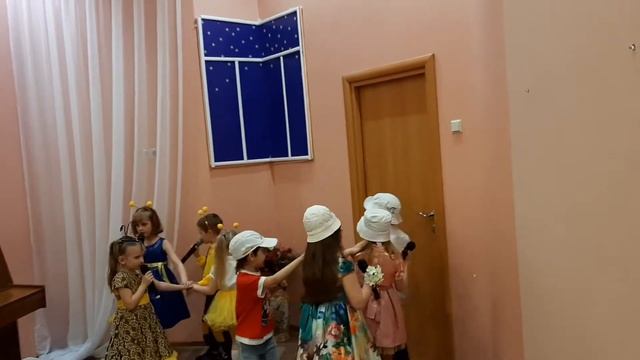 Жу-жу-жу! ЭВС "Романтика" ансамбль KIDS смотреть онлайн