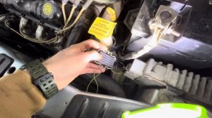 Dodge caravan не заводится, трещит стартер😬