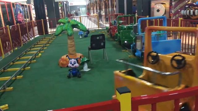 Mini Train смотреть онлайн