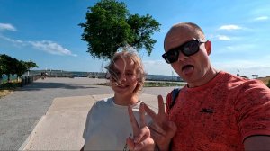 Антоха в отпуске, 2024. Вылазка в Керчь. Митридадская лестница, раскопки Пантикапея.