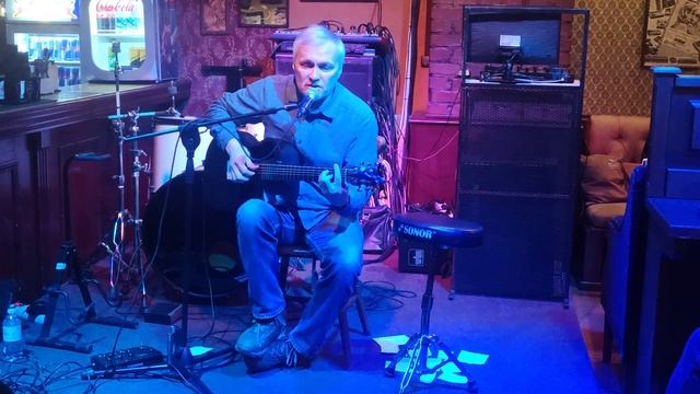 Олег Медведев - Акустический концерт пабе The Бочка, Челябинск, 24.02.2022, часть 1 смотреть онлайн