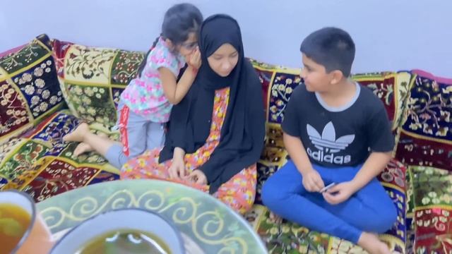 Ami kis sy ziyada piyaar karti hain || Aaj Ami ny khud hi bata diya || смотреть онлайн