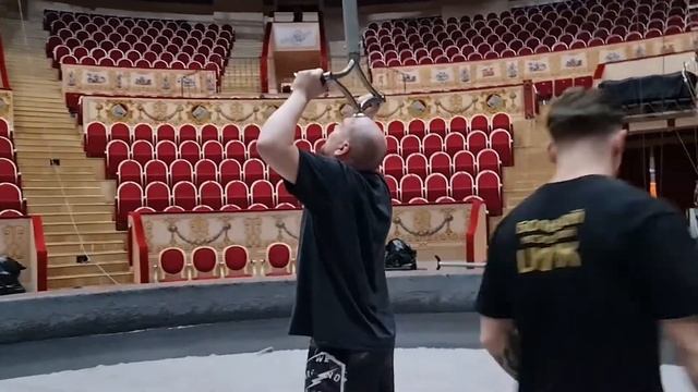 Пробуем жанры! Эквилибристы на першах под руководством Сергея Кожевникова! смотреть онлайн