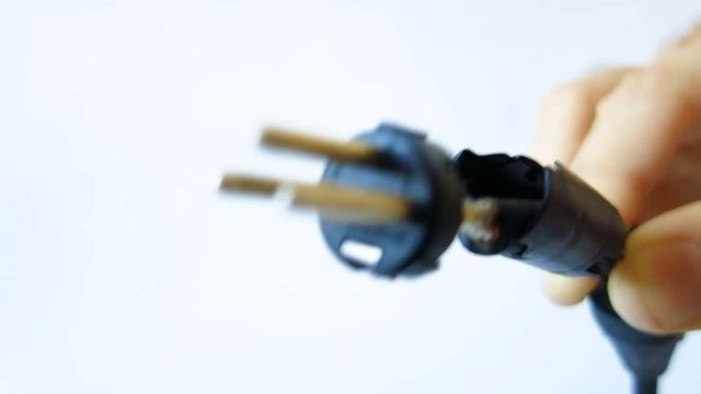 CONECTOR XLR-3 - PARTES, ELEMENTOS, ORDEN y PATILLAS PINOUT - ¡NO OLVIDES METER PRIMERO EL CAPUCHÓN смотреть онлайн