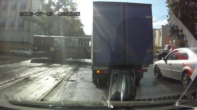 чудаки на букву М смотреть онлайн