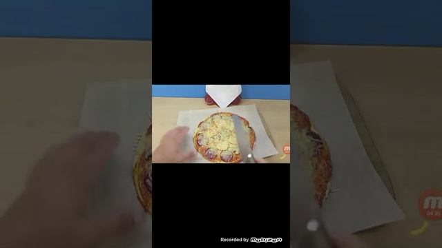 ЖЕЛЕЙНЫЙ МЕДВЕДЬ ВАЛЕРА ДЕЛАЕТ МЕДВЕПИЦЦУ смотреть онлайн