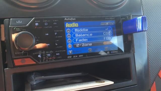 Автомагнитола Autofun DVA-3510U