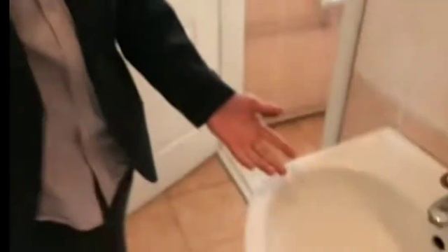 Рука в говне смотреть онлайн