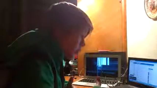 kendi sarkılarımdan 1 tanesi смотреть онлайн