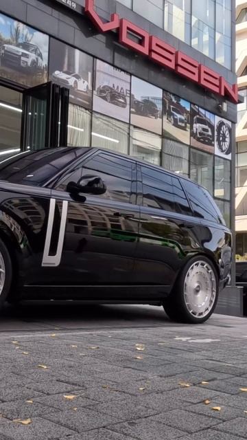 Кованые диски R22 для Land Rover Range Rover V (L460). #кованыедиски #rangerover #landrover #suv смотреть онлайн