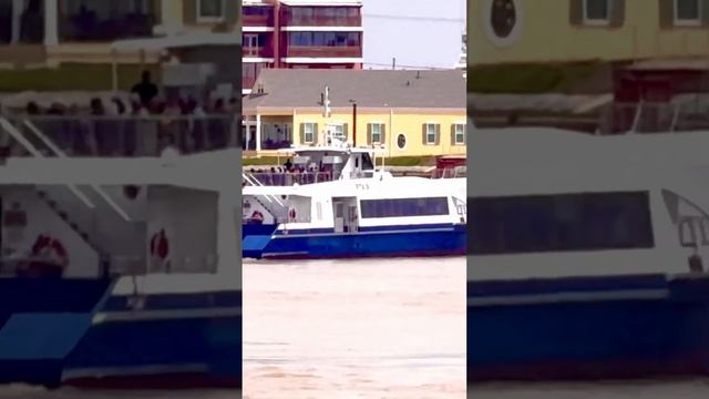 Passenger Ferry Crosses Mississippi River In New Orleans #ferry #frenchquarter #neworleans