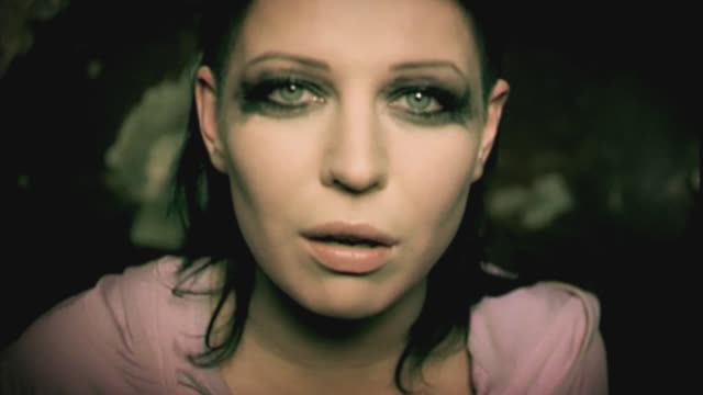 Ёлка - Наводнение (Official Video) смотреть онлайн