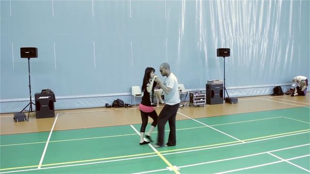 LSF2011 - Frank Santos & Alina Moskvina - Salsa partnerwork On2 with music смотреть онлайн