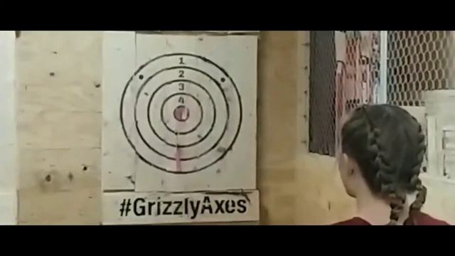 Axe Throwing смотреть онлайн