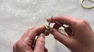 КАК СВЯЗАТЬ ШНУРОК ДЛЯ ПИНЕТОК ШАПОК ПОЯСКОВ  СПИЦАМИ !!!  How to knit children's lace