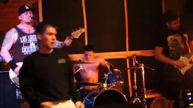 BROKEN CHAIN | SUPPORT YOUR LOCAL SCENE TOUR l ТОЛЬЯТТИ | БИТ.COM смотреть онлайн