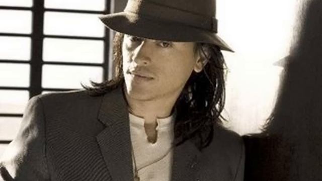 Elvis Crespo Ft JCO - Vi A Mi Ex (merengue)
