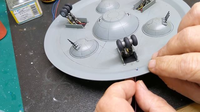 TAKOM 1/350 HAUNEBU смотреть онлайн