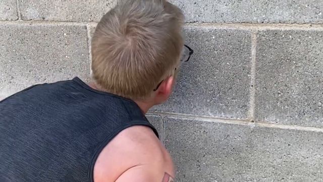 How to Install a Hollow-set Concrete Anchor for a Rock Climbing Wall смотреть онлайн