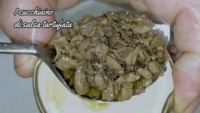 spaghetti alla salsa tartufata con cipolla tropea смотреть онлайн