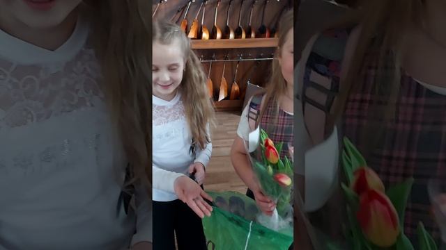 8 марта 2025. смотреть онлайн