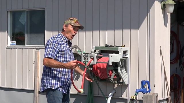 #73 Garden Hose Roller Guide | At The Ranch смотреть онлайн