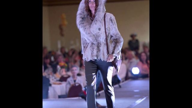 Kluger Furs September Fashion Show Highlights смотреть онлайн