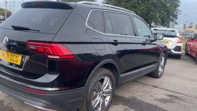 VOLKSWAGEN TIGUAN ALLSPACE 2.0 TDI Match 5dr DSG смотреть онлайн