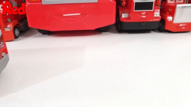 A Collection Of Red Mack Trucks Let's Take A Look At The Various Mac Trucks