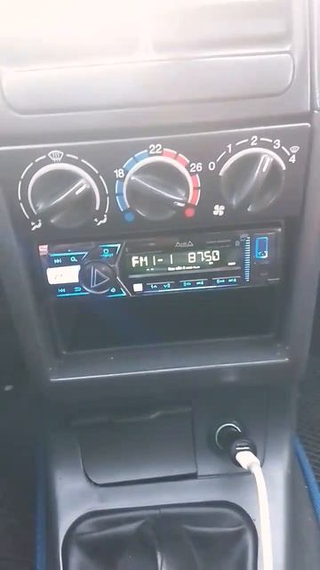 Aura vs ACV магнитола! #ремонт #ваз #топ #сравнение #автозвук #авто #лада #2110 #звук #авто смотреть онлайн