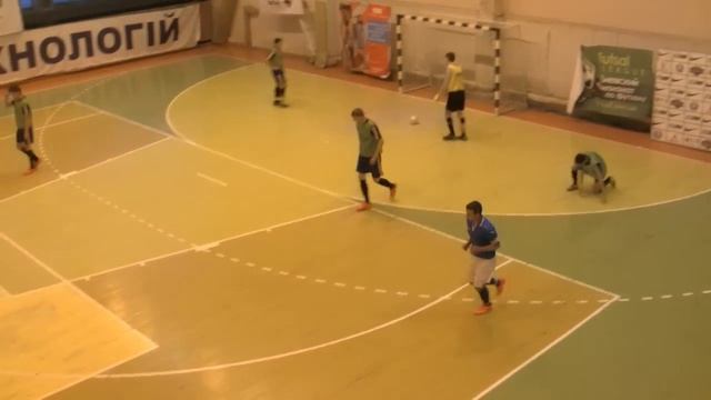 Эверест - БЕТОН-СЕРВИС 2:5 смотреть онлайн