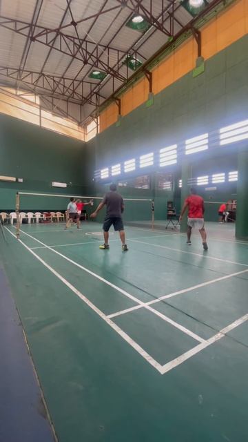 Badminton || Rahul & Mohit Vs Sahil & Ishan || #short #shorts #badminton #badmintonlovers смотреть онлайн