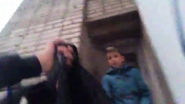 ВЛОГ ПРОБРАЛИСЬ В ЖИЛОЙ ДОМ///// ПОЧТИ СПАЛИЛИ смотреть онлайн