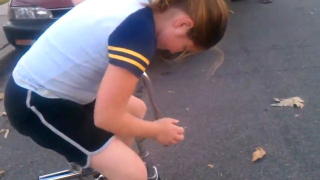 Lil girls riding.my bike смотреть онлайн