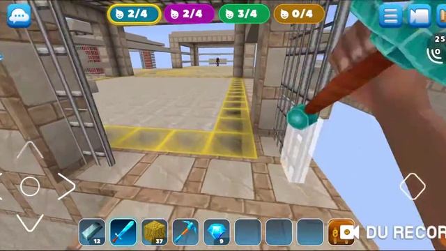 REALMCRAFT BED WARS ТРОЛЛЮ ДЕВОЧКУ ДОМАМИ ЖИТЕЛЕЙ ИЗ БЕТОНА смотреть онлайн