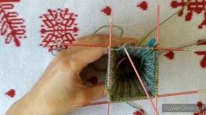 Носки методом Хеликс на пяти спицах.