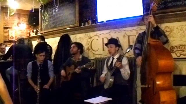 «Canal Street Band» 1 смотреть онлайн