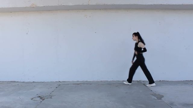 EVERGLOW (에버글로우) - FIRST - Katya Dance Cover смотреть онлайн