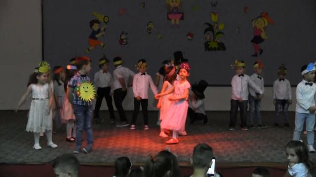 Завршна приредба ОЈУДГ Весели Цветови 4 смотреть онлайн