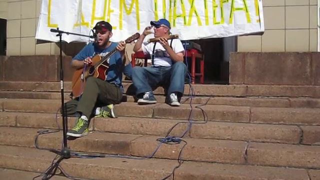 Женя "Рыба" в Макеевке на день Шахтера 2014 г. смотреть онлайн