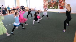 открытый урок по современной хореографии 4-5 лет