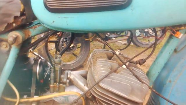 Холостой ход на Иж Юпитер-3 смотреть онлайн